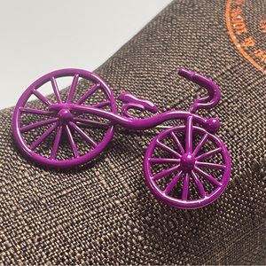 ⭐️FREE WITH PURCHASE⭐️ 
Retro Enamel Bicycle Brooch